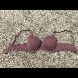 Victoria’s Secret Bra, Size 36C, good condition
